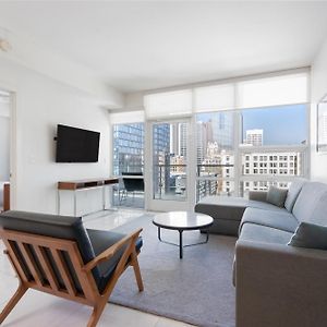 One-Bedroom King Suite
